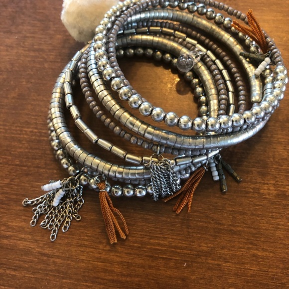 Silver beads & Tassels slinky like wrap Bracelet - Picture 4 of 5